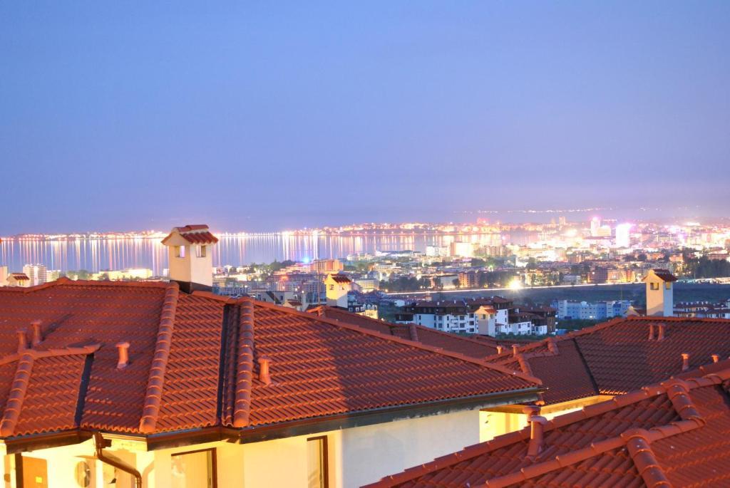 סאני ביץ' Villa On The Black Sea מראה חיצוני תמונה