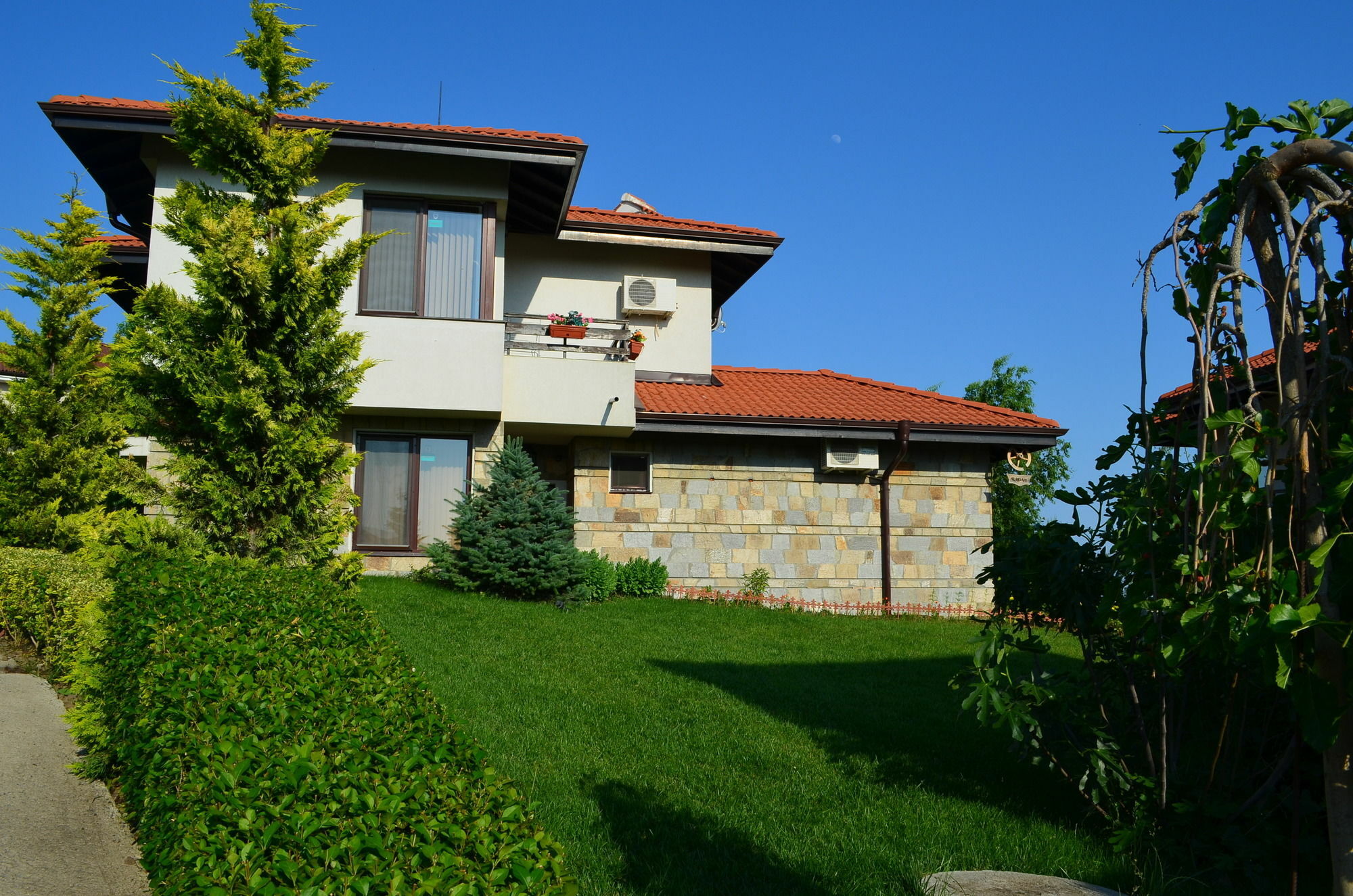 סאני ביץ' Villa On The Black Sea מראה חיצוני תמונה