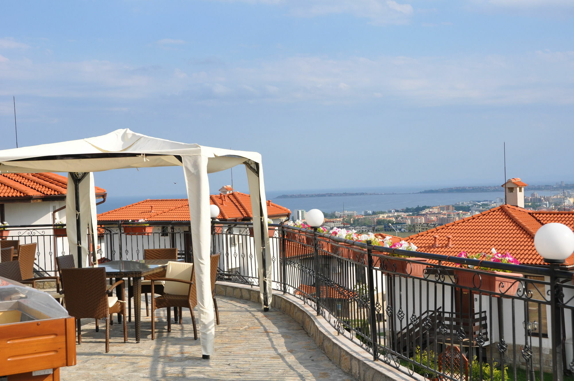 סאני ביץ' Villa On The Black Sea מראה חיצוני תמונה